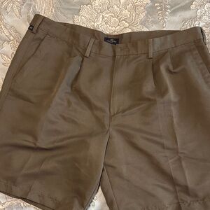 Dockers Men's Brown Flat Front Shorts